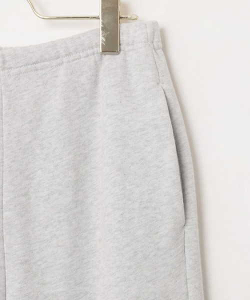evernavy(エバーネイビー)の「スウェットフレアパンツ(スウェットパンツ・レディース・オートミール/ブラック・L/M/S)」の14枚目の写真