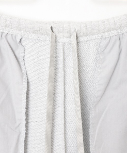 evernavy(エバーネイビー)の「スウェットフレアパンツ(スウェットパンツ・レディース・オートミール/ブラック・L/M/S)」の13枚目の写真