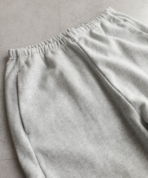 evernavy(エバーネイビー)の「スウェットフレアパンツ(スウェットパンツ・レディース・オートミール/ブラック・L/M/S)」の20枚目の写真