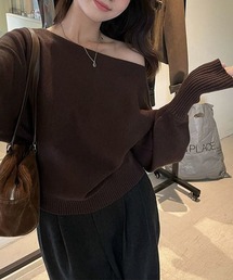 オフショルダーニット