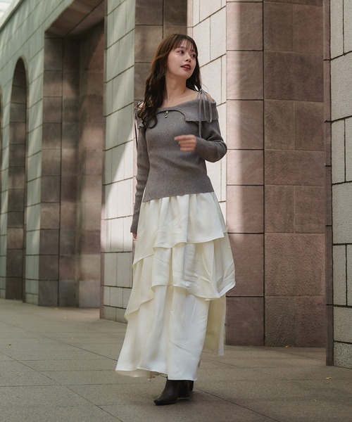 fupel（フぺル）の「off-shoulder ribbon knit × tiered skirt set / オフショルダーリボンニット×ティアードスカートセット（セットアップ・レディース・ライトグレー/ピンク/グレイッシュベージュ・FREE）」の8枚目の写真