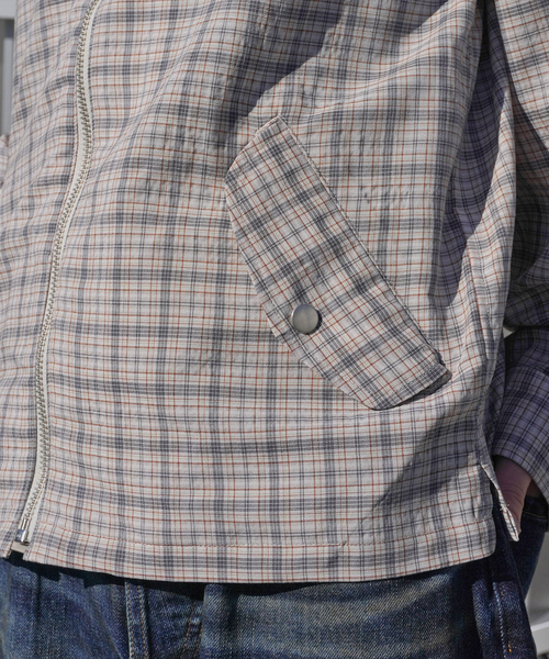 JOINT WORKS（ジョイントワークス）の「JieDa / ジエダ SEERSUCKER ZIP SHIRT（シャツ/ブラウス・メンズ・ベージュ・2/1）」の5枚目の写真