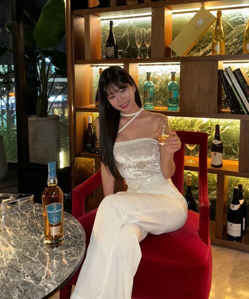 ASSAY(アッセイ)の「VELVET STRING TUBE TOP (WHITE)(Tシャツ/カットソー・レディース・その他・FREE)」の11枚目の写真