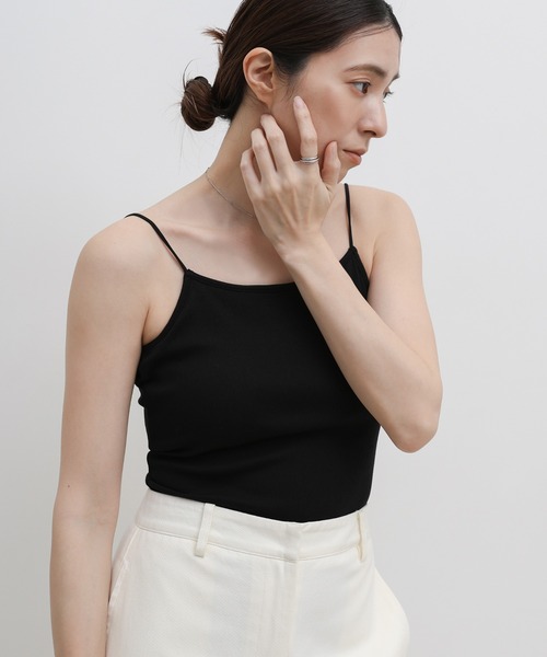 select MOCA（セレクトモカ）の「カップ付きラウンドバックオープンキャミソール（キャミソール・レディース・ブラック/アイボリー・SMALL/MEDIUM/LARGE）」の6枚目の写真