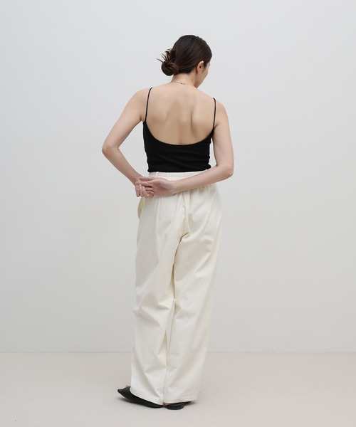 select MOCA（セレクトモカ）の「カップ付きラウンドバックオープンキャミソール（キャミソール・レディース・ブラック/アイボリー・SMALL/MEDIUM/LARGE）」の11枚目の写真