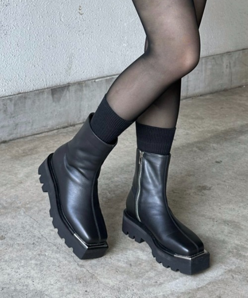 Lui's（ルイス）の「【mi-企画】スクエアトゥブーツ（ブーツ・レディース・ブラック・L/M/S）」の10枚目の写真