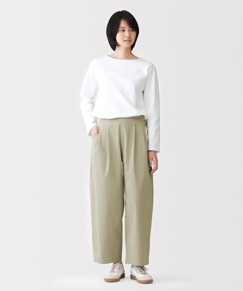 無印良品（ムジルシリョウヒン）の「婦人　高密度ツイル　ワイドテーパードパンツ（その他パンツ・レディース・ブラック/アイボリー/ダークネイビー/ベージュ・S/M/L/XL）」の13枚目の写真