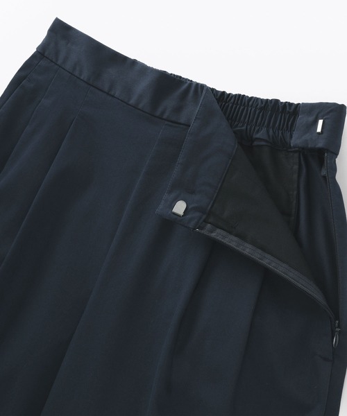 無印良品（ムジルシリョウヒン）の「婦人　高密度ツイル　ワイドテーパードパンツ（その他パンツ・レディース・ブラック/アイボリー/ダークネイビー/ベージュ・S/M/L/XL）」の22枚目の写真