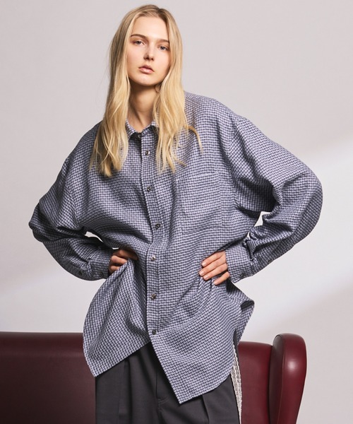 MAISON SPECIAL(メゾンスペシャル)の「《UNISEX》【Italian Dead Stock Fabric】Prime-Over Maxi Regular Collar Shirts Coat/【イタリアンデッドストックファブリック】プライムオーバーマキシレギュラーカラーシャツコート【MAISON SPECIAL/メゾンスペシャル】(シャツ/ブラウス・メンズ・ブラウン/その他1/オレンジ/ライトグレー/その他2/チャコールグレー/グレー/ブラック/ライトグリーン・2/1/0)」の3枚目の写真