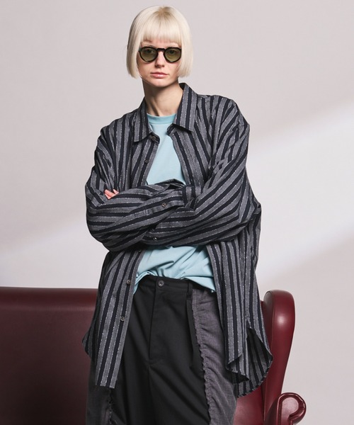 MAISON SPECIAL(メゾンスペシャル)の「《UNISEX》【Italian Dead Stock Fabric】Prime-Over Maxi Regular Collar Shirts Coat/【イタリアンデッドストックファブリック】プライムオーバーマキシレギュラーカラーシャツコート【MAISON SPECIAL/メゾンスペシャル】(シャツ/ブラウス・メンズ・ブラウン/その他1/オレンジ/ライトグレー/その他2/チャコールグレー/グレー/ブラック/ライトグリーン・2/1/0)」の2枚目の写真