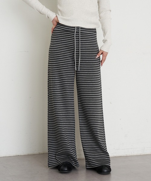 RAY CASSIN（レイカズン）の「ボーダーカットパンツ（その他パンツ・レディース・グレー/チャコールグレー・M/L）」の3枚目の写真