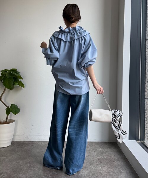 DouDou(ドゥドゥ)の「ダブルフリルカラーブラウス(シャツ/ブラウス・レディース・ホワイト/サックスブルー/ブラック・FREE)」の9枚目の写真