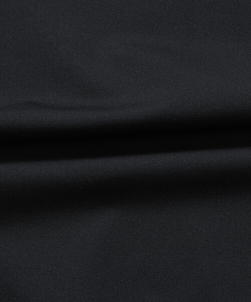 WILD THINGS（ワイルドシングス）の「限定展開 WILD THINGS/ワイルドシングス WILD THINGS×FREAK'S STORE/ワイルドシングス 別注 ビッグシルエット コットンタッチ テック ポケットTシャツ（Tシャツ/カットソー・メンズ・ブラック/グレイッシュベージュ/スミクロ・SMALL/LARGE/MEDIUM）」の19枚目の写真