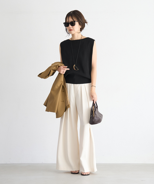 plage(プラージュ)の「Sabrina Neck ベスト(ベスト・レディース・ブラック/グレー・FREE)」の3枚目の写真