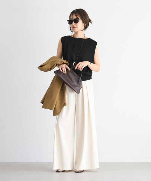 plage(プラージュ)の「Sabrina Neck ベスト(ベスト・レディース・ブラック/グレー・FREE)」の7枚目の写真