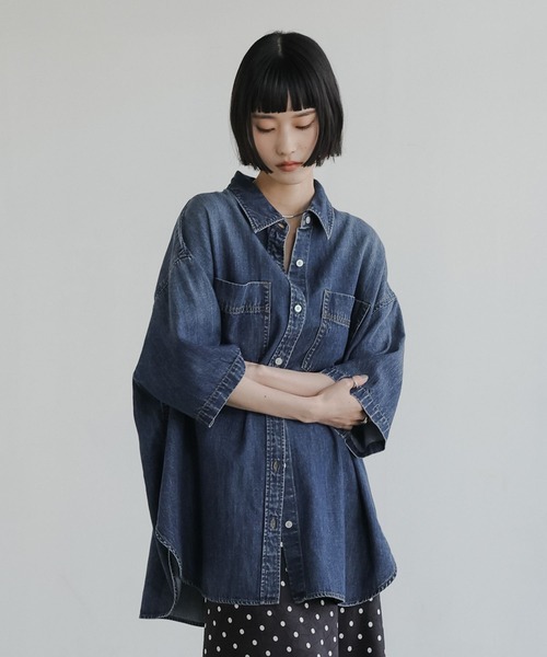 LOWRYS FARM（ローリーズファーム）の「アソートデニムＢＩＧシャツＳＳ 638496（シャツ/ブラウス・レディース・ブルー/ライトブルー/ピンク・FREE）」の3枚目の写真