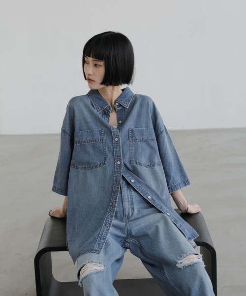 LOWRYS FARM（ローリーズファーム）の「アソートデニムＢＩＧシャツＳＳ 638496（シャツ/ブラウス・レディース・ブルー/ライトブルー/ピンク・FREE）」の6枚目の写真