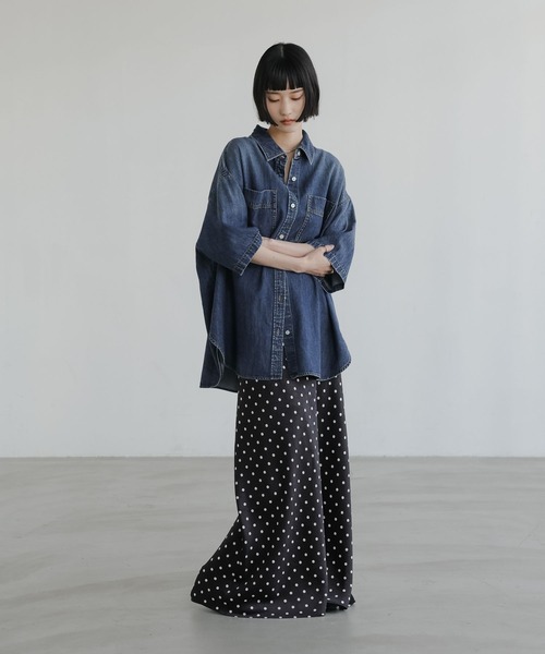 LOWRYS FARM（ローリーズファーム）の「アソートデニムＢＩＧシャツＳＳ 638496（シャツ/ブラウス・レディース・ブルー/ライトブルー/ピンク・FREE）」の8枚目の写真