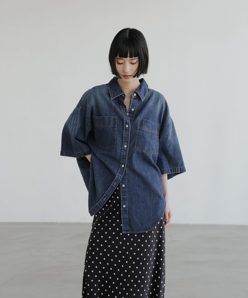 LOWRYS FARM（ローリーズファーム）の「アソートデニムＢＩＧシャツＳＳ 638496（シャツ/ブラウス・レディース・ブルー/ライトブルー/ピンク・FREE）」の10枚目の写真