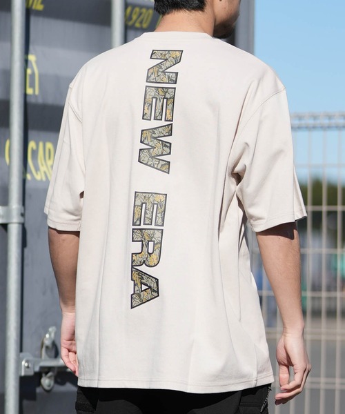 NEW ERA(ニューエラ)の「【ムラサキスポーツ別注】NEW ERA/ニューエラ 半袖 Tシャツ バックプリント 15159351/15159352/15159353(Tシャツ/カットソー・メンズ・ブラック/ストーン/ホワイト・L/M/XL)」の2枚目の写真