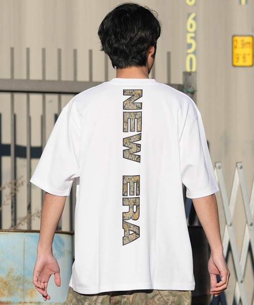 NEW ERA(ニューエラ)の「【ムラサキスポーツ別注】NEW ERA/ニューエラ 半袖 Tシャツ バックプリント 15159351/15159352/15159353(Tシャツ/カットソー・メンズ・ブラック/ストーン/ホワイト・L/M/XL)」の5枚目の写真