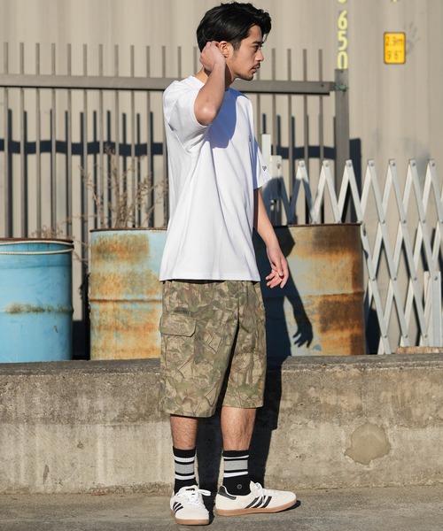 NEW ERA(ニューエラ)の「【ムラサキスポーツ別注】NEW ERA/ニューエラ 半袖 Tシャツ バックプリント 15159351/15159352/15159353(Tシャツ/カットソー・メンズ・ブラック/ストーン/ホワイト・L/M/XL)」の9枚目の写真