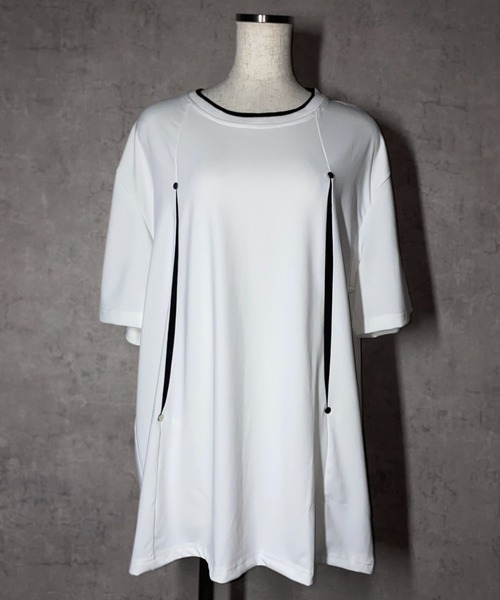lilful(リルフル)の「【26年春夏新作】ギミックメッシュフェイクレイヤードTシャツ(Tシャツ/カットソー・メンズ・ホワイト/ブラック・L/M)」の5枚目の写真