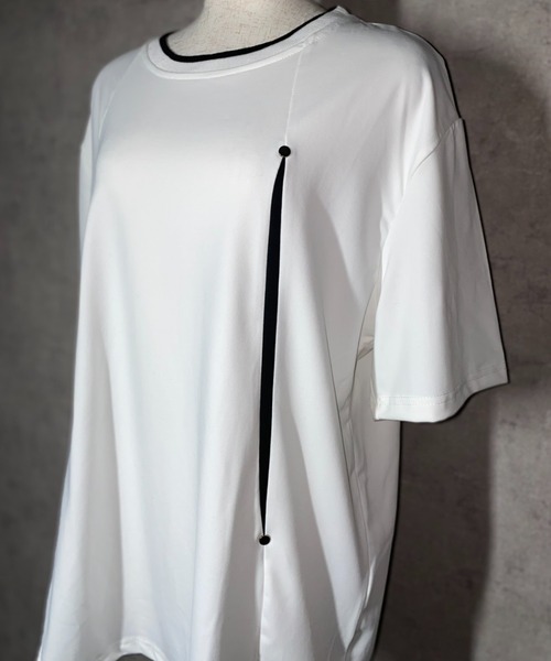 lilful(リルフル)の「【26年春夏新作】ギミックメッシュフェイクレイヤードTシャツ(Tシャツ/カットソー・メンズ・ホワイト/ブラック・L/M)」の8枚目の写真