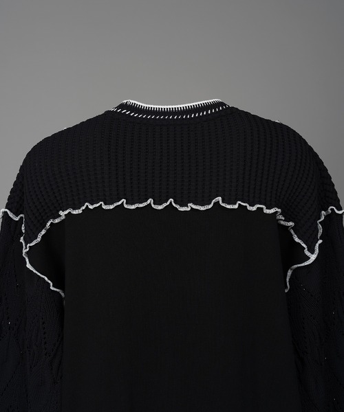 MAISON SPECIAL(メゾンスペシャル)の「Knit Docking Prime-Over Lettuce Edge Sweat Pullover/ニットドッキングプライムオーバーメロウトリミングスウェットプルオーバー(スウェット・メンズ・アイボリー/ブラック・0/2/1)」の21枚目の写真