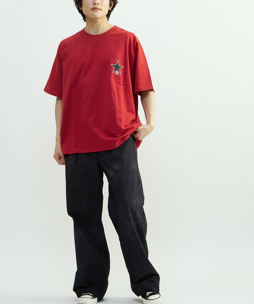 CONVERSE TOKYO（コンバーストウキョウ）の「CIRCLE FLOWER LOGO TEE（Tシャツ/カットソー・レディース・レッド/ホワイト/ブラック・SMALL/MEDIUM）」の16枚目の写真