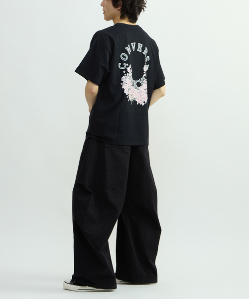 CONVERSE TOKYO（コンバーストウキョウ）の「CIRCLE FLOWER LOGO TEE（Tシャツ/カットソー・レディース・レッド/ホワイト/ブラック・SMALL/MEDIUM）」の20枚目の写真