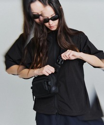 Aer（エアー）の「Aer DAY SLING 4 エアー デイスリング ミニショルダーバッグ クロスボディバッグ（ショルダーバッグ）」