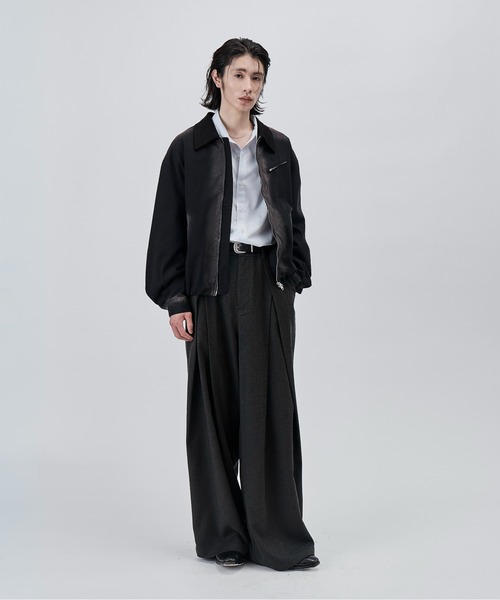 SINSS（シンス）の「Cross tuck wide straight slacks / クロスタックワイドストレートスラックス（スラックス・メンズ・グレー系その他/ブラック系その他・MEDIUM/SMALL/X-SMALL/X-LARGE/LARGE）」の8枚目の写真