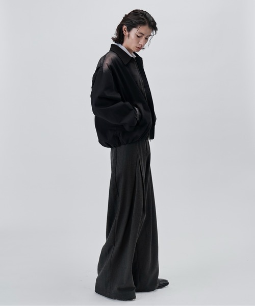 SINSS（シンス）の「Cross tuck wide straight slacks / クロスタックワイドストレートスラックス（スラックス・メンズ・グレー系その他/ブラック系その他・MEDIUM/SMALL/X-SMALL/X-LARGE/LARGE）」の15枚目の写真