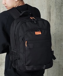 UNIVERSAL OVERALL（ユニバーサルオーバーオール）の「"07"≪UNIVERSAL OVERALL≫7ポケット/30L カラビナキーポルダー付き バックパック（バックパック/リュック）」