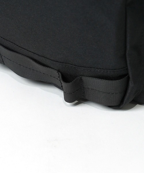 UNIVERSAL OVERALL（ユニバーサルオーバーオール）の「"07"≪UNIVERSAL OVERALL≫7ポケット/30L カラビナキーポルダー付き バックパック（バックパック/リュック・メンズ・ブラック・ONE SIZE）」の16枚目の写真
