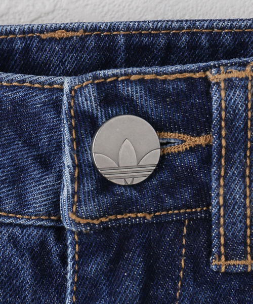 adidas Originals(アディダスオリジナルス)の「adidas originals / アディダス オリジナルス VINTAGE DAD JEANS(デニムパンツ・レディース・ネイビー/ブルー・SMALL/MEDIUM)」の6枚目の写真
