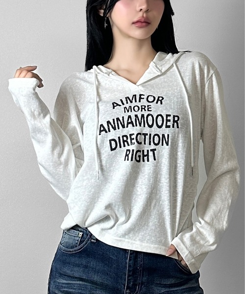 FOLLOWIN(フォロウィン)の「ロゴ ヘンリーネックシャーリングフーディロンT(Tシャツ/カットソー・レディース・ブラック/ホワイト/グレー・FREE)」の1枚目の写真