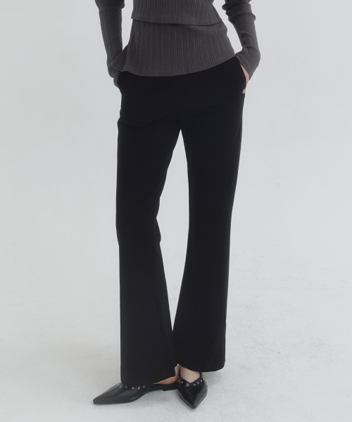MICANE(ミケーネ)の「ブリナセミフレアスラックス(スラックス・レディース・ブラック・MEDIUM/LARGE/X-LARGE/SMALL/XX-LARGE/X-SMALL)」の1枚目の写真