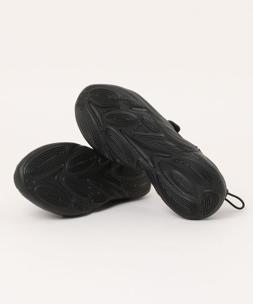 adidas(アディダス)の「【adidas】OZWAVE SANDAL(サンダル・レディース・ブラック×シルバー・22.5cm/23.5cm/24.5cm/25.5cm)」の3枚目の写真