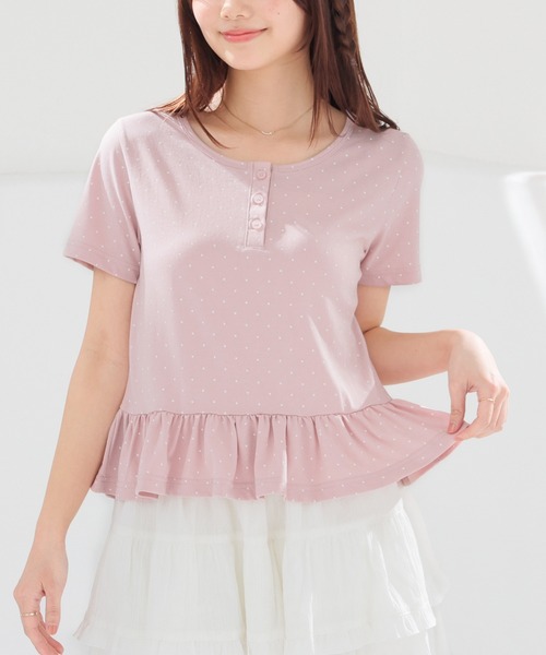 Honeys(ハニーズ)の「裾フリルヘンリートップス(Tシャツ/カットソー・レディース・ホワイト系その他/グレー系その他/ピンク系その他/ネイビー系・L/M/S)」の4枚目の写真