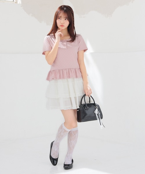 Honeys(ハニーズ)の「裾フリルヘンリートップス(Tシャツ/カットソー・レディース・ホワイト系その他/グレー系その他/ピンク系その他/ネイビー系・L/M/S)」の9枚目の写真
