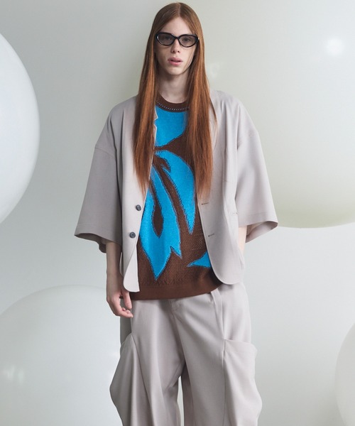 MAISON SPECIAL(メゾンスペシャル)の「《UNISEX》Linen Mix Slab Standout Lapel Prime-Over Cropped-sleeve Shirt Jacket/リネンミックススラブスタンドアウトラペルプライムオーバークロップドスリーブシャツジャケット【MAISON SPECIAL/メゾンスペシャル】■セットアップ対応■(シャツ/ブラウス・メンズ・ブラック/チャコールグレー/グレイッシュベージュ・2/1/0)」の10枚目の写真