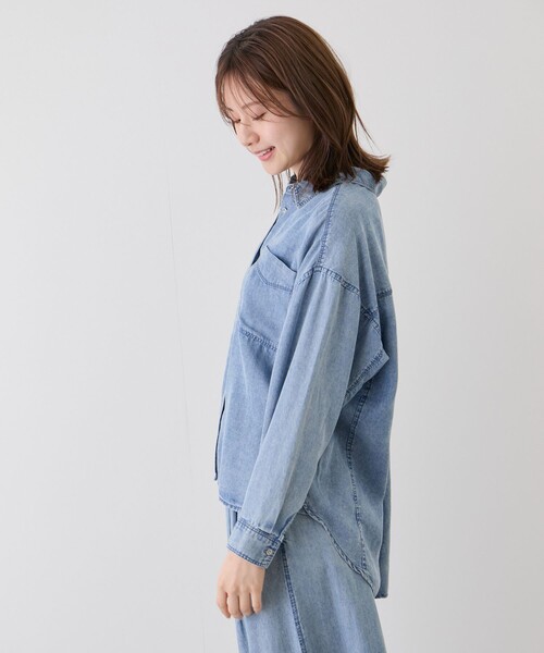 Jayro（ジャイロ）の「パウダーシルクデニムブラウス（シャツ/ブラウス・レディース・サックスブルー/ブラック系その他/グレー/ホワイト系その他/ブルー系その他2・FREE）」の15枚目の写真