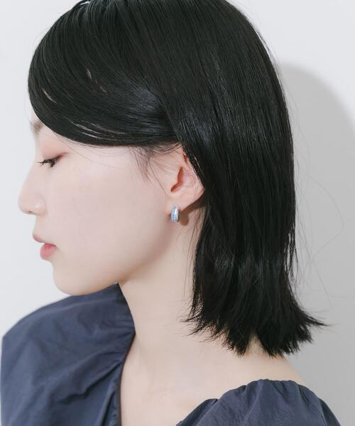 SMELLY(スメリー)の「カラーメタルピアス(ピアス(両耳用)・レディース・イエロー系その他/ブルー系その他・-)」の5枚目の写真