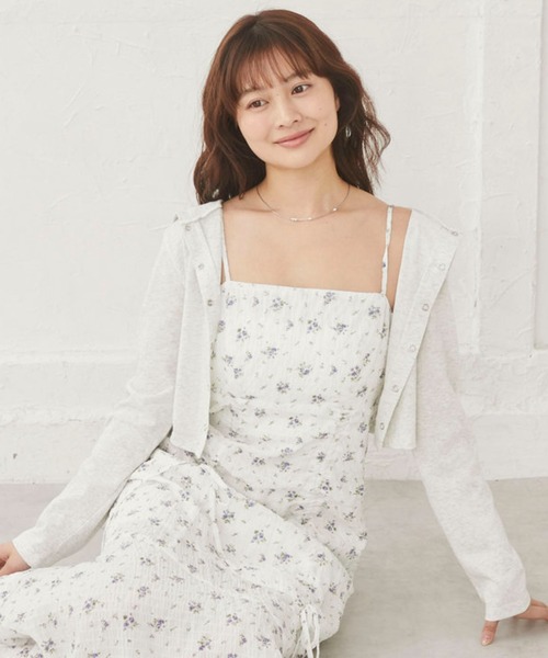 archives(アルシーヴ)の「【UV対策も叶う】UVカットシアーフーディー(Tシャツ/カットソー・レディース・ブラック/オフホワイト/グレー・MEDIUM)」の8枚目の写真