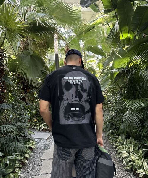 JAMIE WEST(ジェイミーウエスト)の「ビッグマスクウォッシュドTシャツ(ブラック)(Tシャツ/カットソー・レディース・その他・MEDIUM/LARGE/X-LARGE)」の2枚目の写真