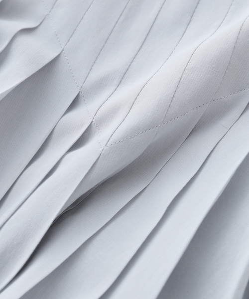 LOW CLASSIC（ロウ　クラシック）の「【LOW CLASSIC/ロウ クラシック】 PLEATED MIDI SKIRT（スカート・レディース・ブルー・MEDIUM）」の8枚目の写真