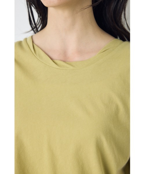 AZUL by moussy(アズールバイマウジー)の「ドライタッチツイストネックタンクトップ(タンクトップ・レディース・ライム/ライトブラック/オフホワイト/ピンク・MEDIUM/SMALL)」の9枚目の写真