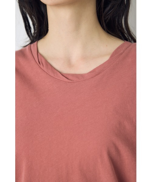 AZUL by moussy(アズールバイマウジー)の「ドライタッチツイストネックタンクトップ(タンクトップ・レディース・ライム/ライトブラック/オフホワイト/ピンク・MEDIUM/SMALL)」の16枚目の写真
